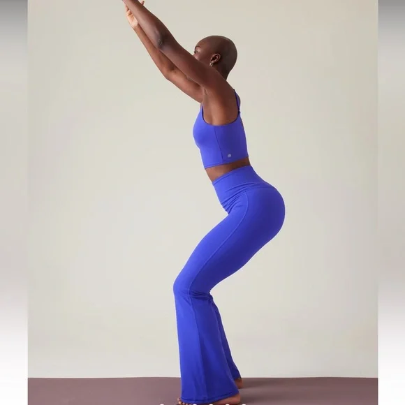🧡 Athleta Matching Set Elation Flare Pant Ultimate Ease Bra A-C Lazurite Blue - Picture 3 of 9